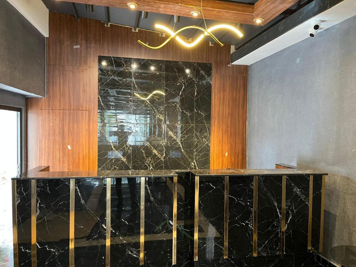 Istanblu Hotel Atasehir Istambul Exterior foto