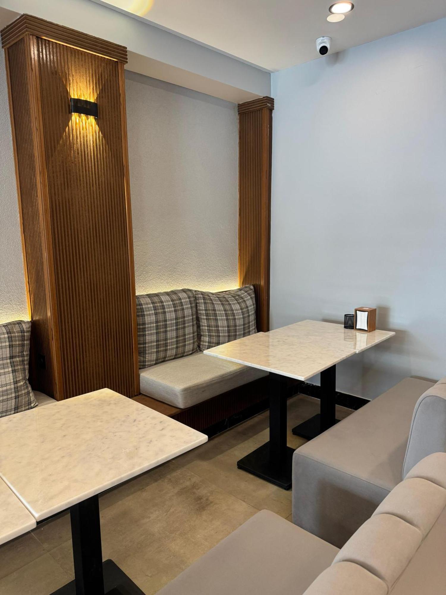 Istanblu Hotel Atasehir Istambul Exterior foto