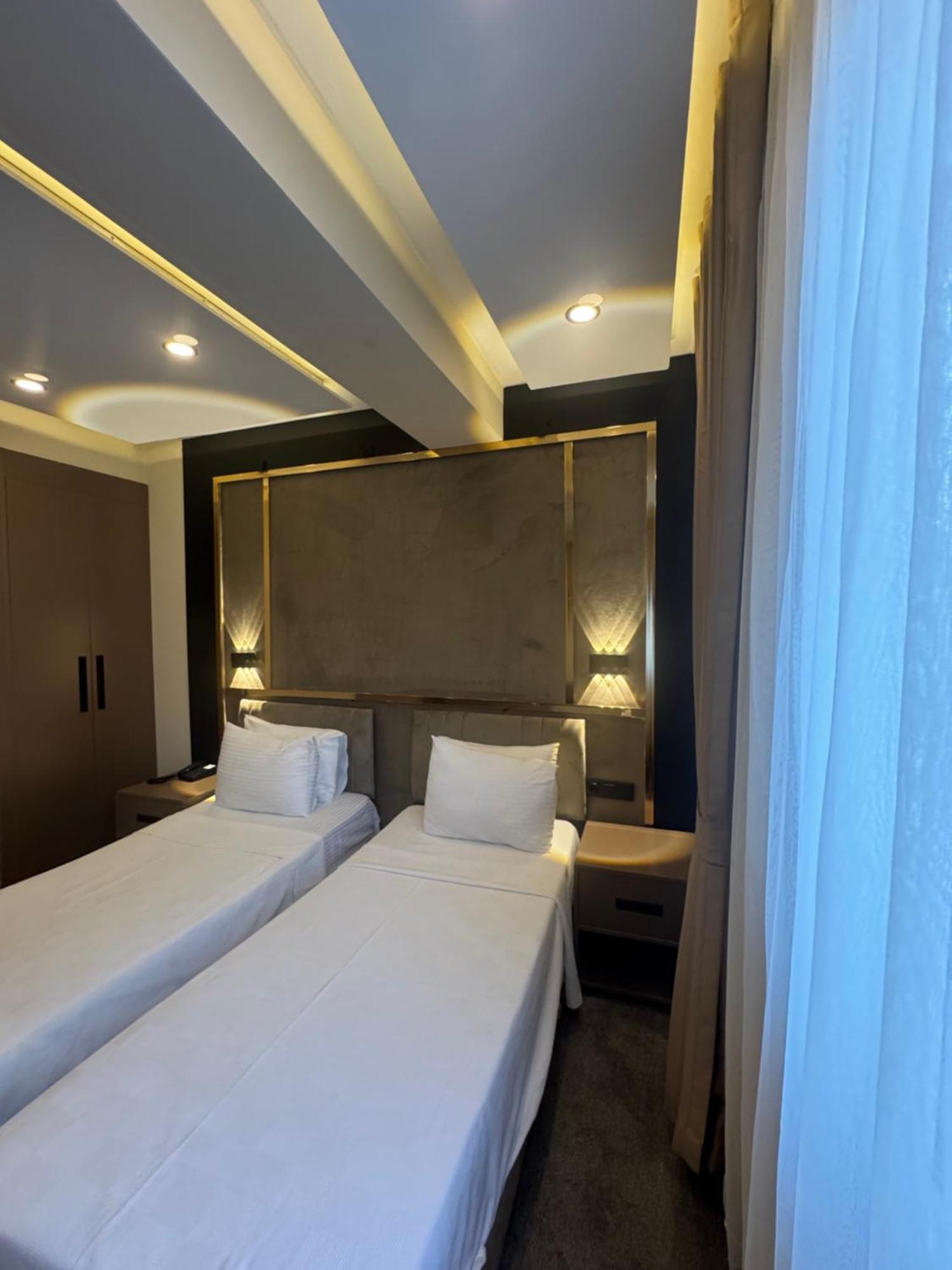 Istanblu Hotel Atasehir Istambul Exterior foto